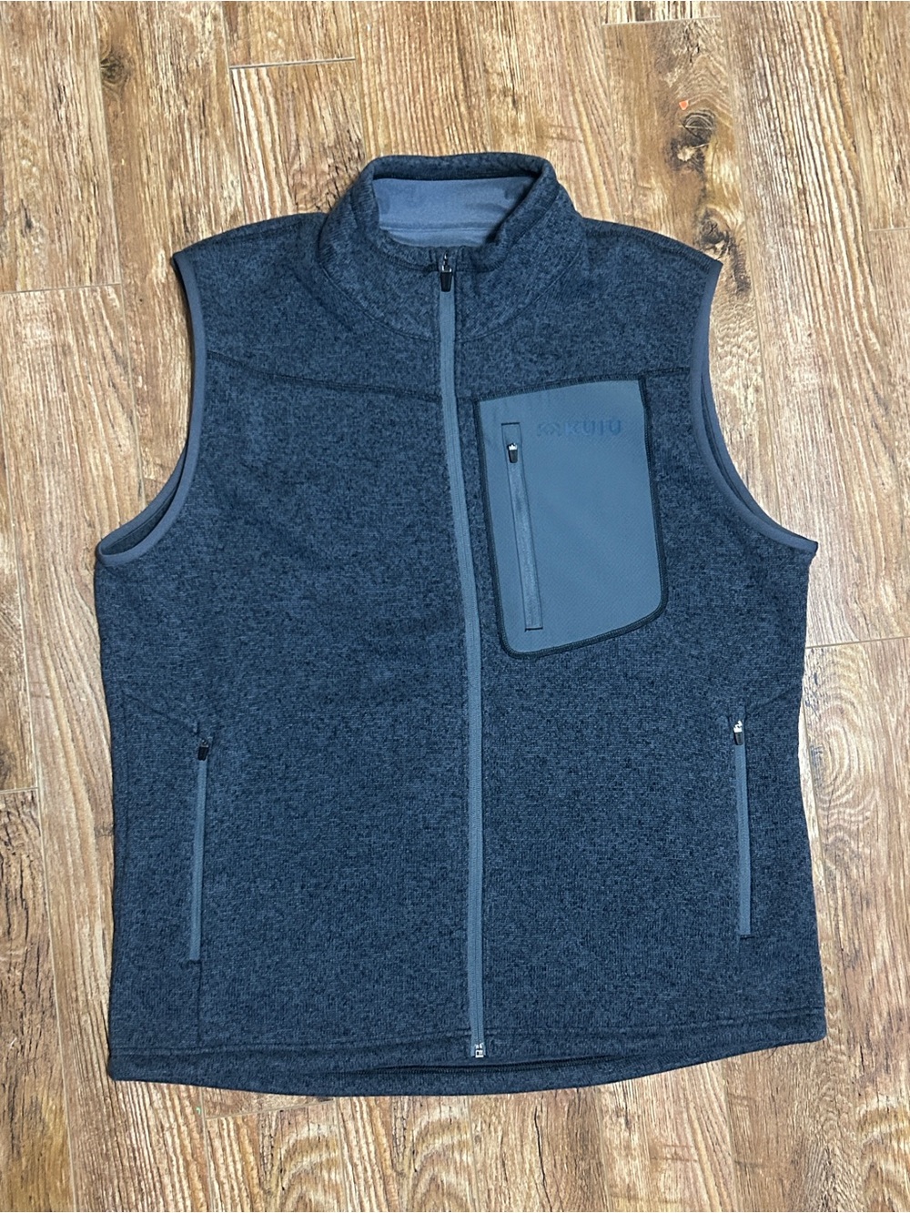 Kuiu Hunting Brand Vest